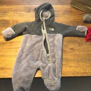 north face one piece zip up snowsuit worn 3 times